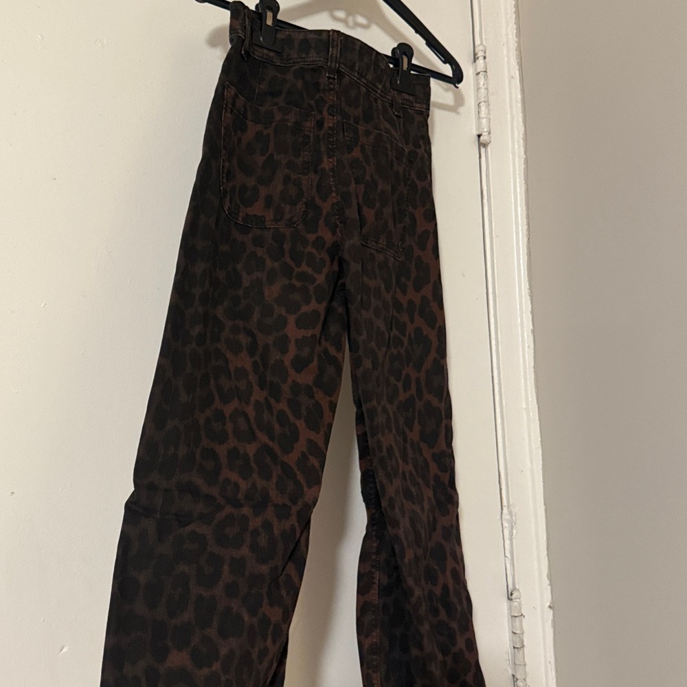 H&M Leopard Patterned Trousers - Picture 3 of 3